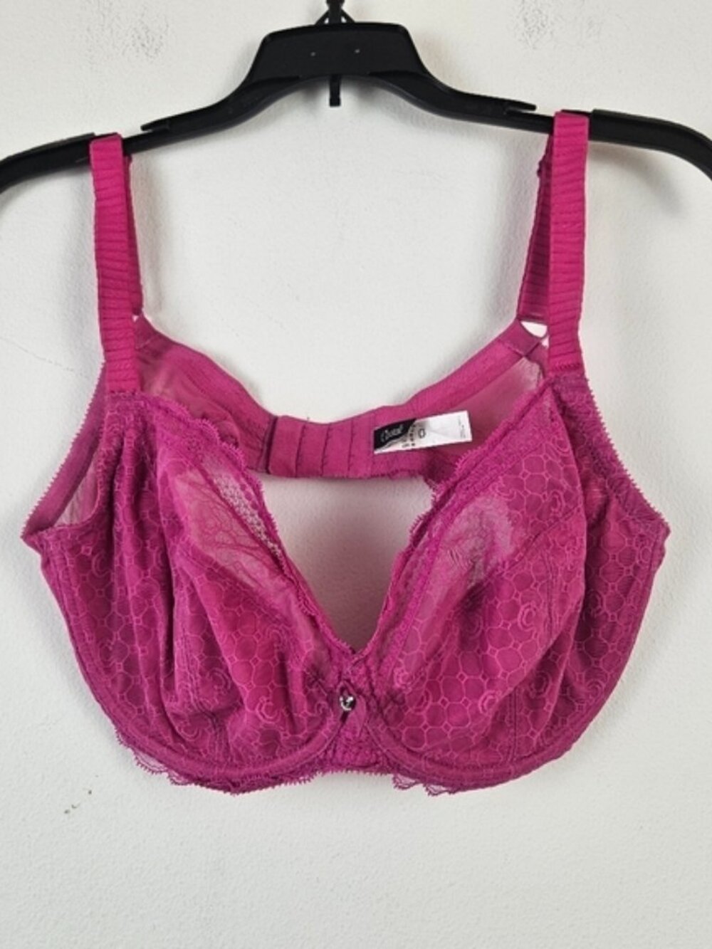 Chantelle Bra - C Chic Sexy Plunge #3641 Size 40D Pink
